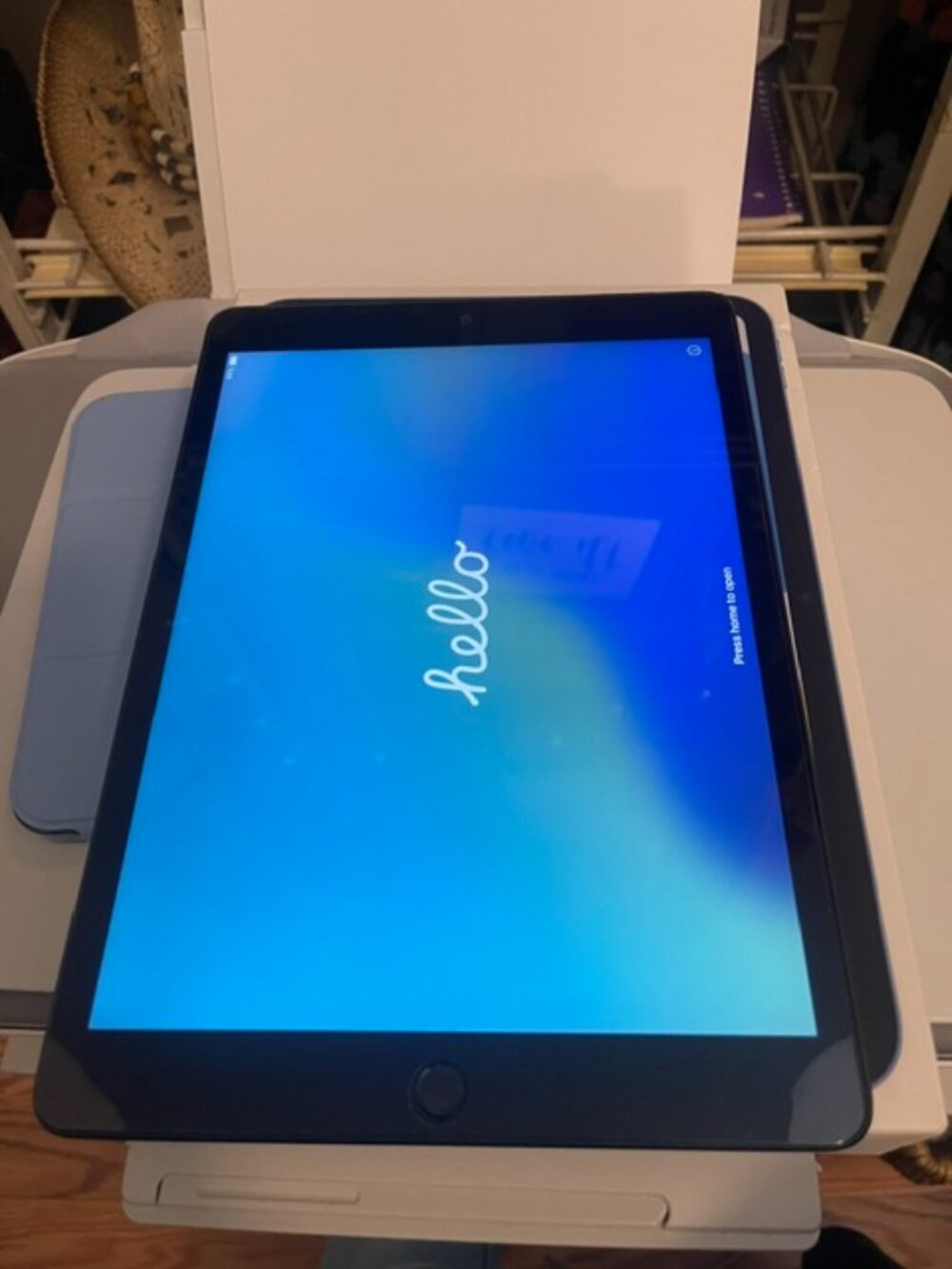 Apple iPad (9th Generation) A2603 64 GB, Wi-Fi + 4G, 10.2 in - Space Gray
